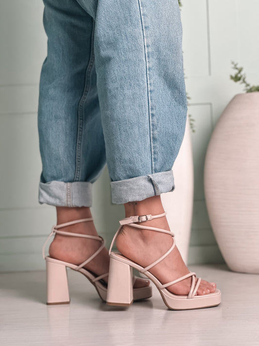 COPACABANA MAQUILLAJE